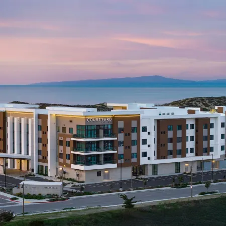Courtyard by Marriott Sand City Monterey