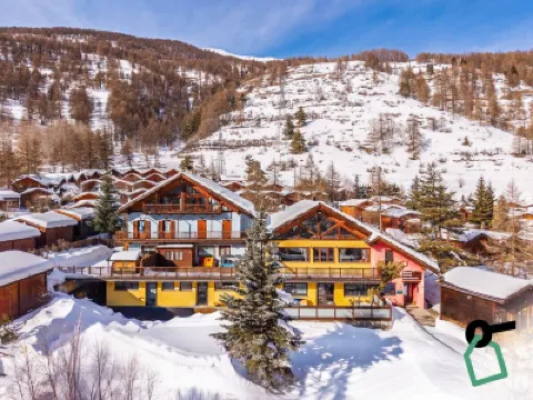 Hotiday Pragelato Отели в г. 