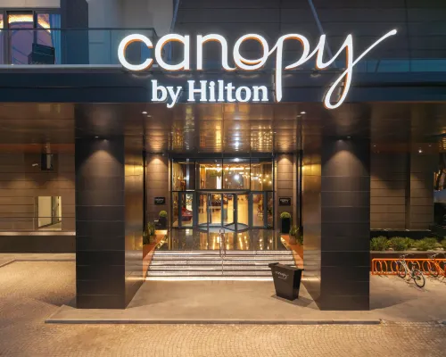 希爾頓Canopy伊茲密爾博蒙提飯店 哈尔卡皮纳尔附近的飯店
