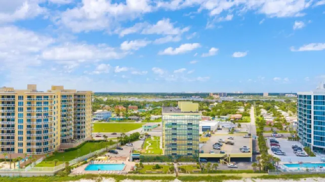 海濱雙人間 2間升級客房 帶水景(Oceanside Duo 2 Updated Rooms w Water Views)