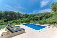 Villa Rokova Vala - Homestays