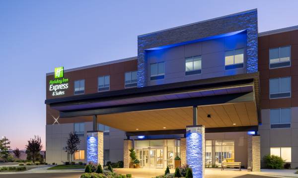Holiday Inn Express & Suites Meridian - Boise West by IHG