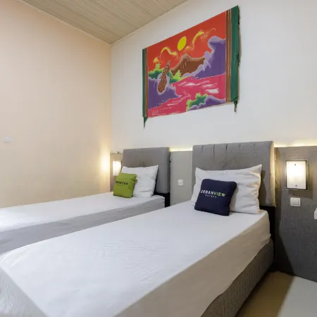 Urbanview Hotel Delima 101 Syariah