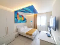 Happyrooms Hotel a Bacoli