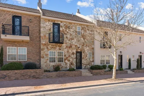 Eagle View #f8 4 Bedroom Townhouse
