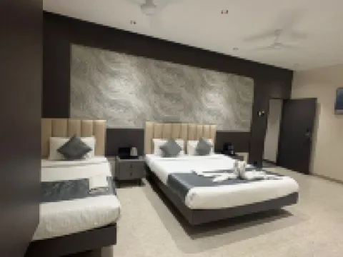 Hotel Govind Regency Hotels in Dhule