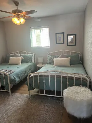 Peaceful 2 Bedroom Condo with No Cleaning Fees on the Lake of the Ozarks