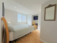 Cozy Home in Richmond Hill with Free Parking - Homestay