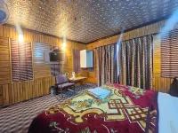 Hotel York (5 Mins Walk to Dal Lake) Hotels in Srinagar