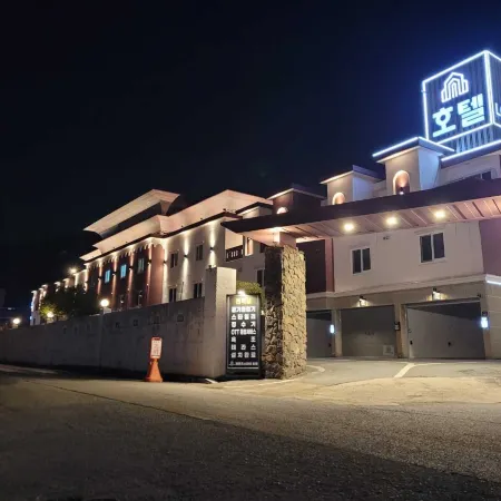 Hwasun Roundsstay Hotel