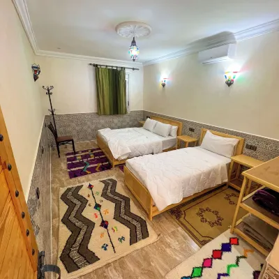Auberge la Vallee Hotels near Cyber Reda