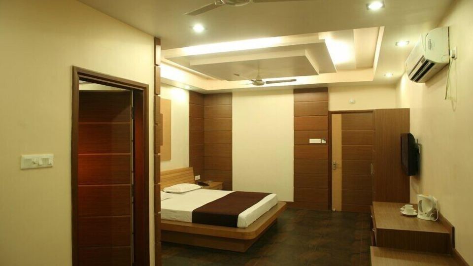 Golden Retreat Guest House