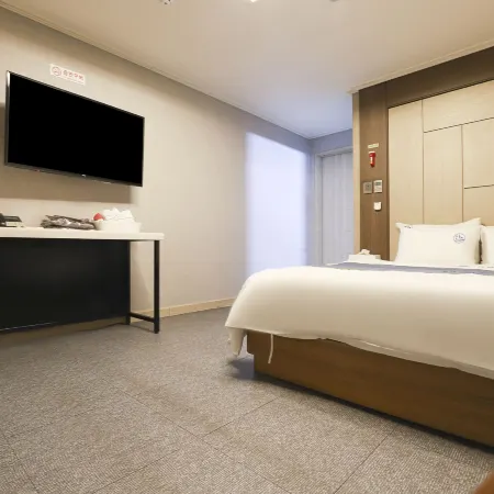Sansu Hotel