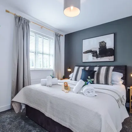 New Stunning Flat Perfect for Business Sleeps 3