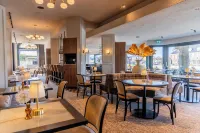 De Zon Hotel & Restaurant by Flow - piscina