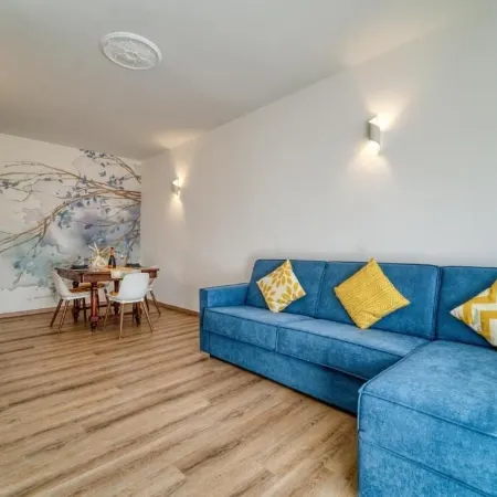 Casa Ginevra - Modern Design, King Bed & Terrace