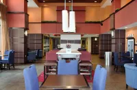 Hampton Inn & Suites Cincinnati/Uptown-University Area - breakfast