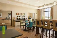 Hampton Inn by Hilton Edmonton/Sherwood Park - Pet friendly
