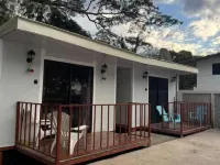 Macaw Paradise Hotels in Tarcoles