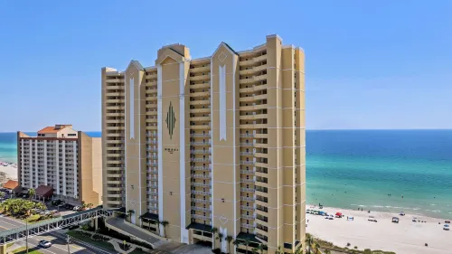 Emerald Isle 808 by AvantStay