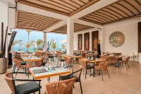 Cavo Maris Beach Hotel