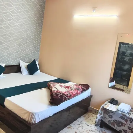 Hotel Diamond Inn