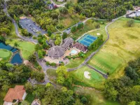 Retreat by Design - Resort Amenities