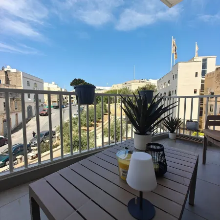 Modern 2BR APT in Central Birkirkara