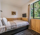 Harewood Lodge - Homestays