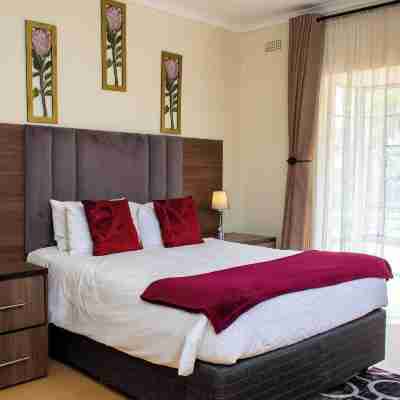 Luxurious Private Villa With Pool Near Sam Levy's Village Rooms