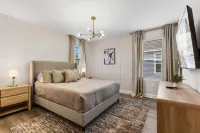 Stunning 5Bd Near Disney Reunion 7832