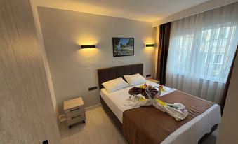 Khan's B&B Hotel