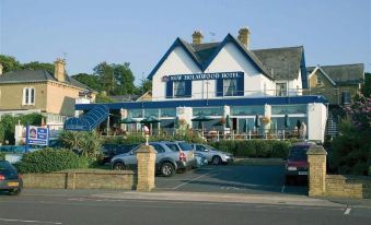 New Holmwood Hotel