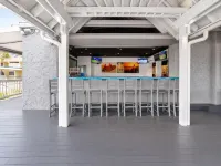 Ocean East Resort Club - bar