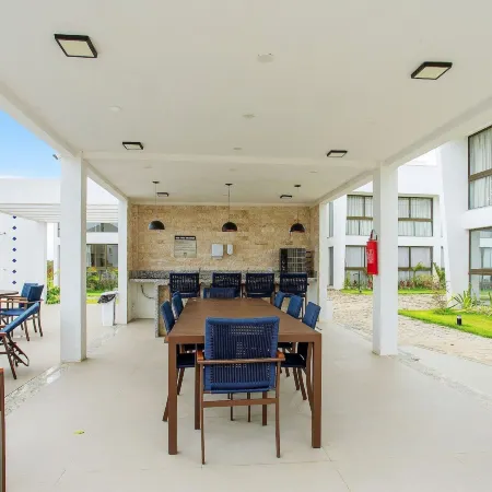 Modern and Sophisticated Apartments Near the Beach in Marau VLL
