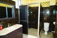 Diamond Cut Villa & Suites - Apartments