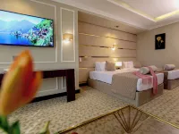Cairo Taj Mohandessn Hotels & Suites Отели рядом с достопримечательностью «Докки»
