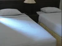 Cozzy Hotel Archie 2 테르나테 호텔