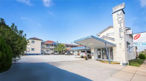 Cowra Motor Inn