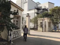 Ardee 城市之心的Gurugram安全與舒適 - 水上樂園