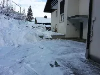 Elfe - Apartments: Three-Bedroom Apartment for 6 Guests with Patio - Wifi