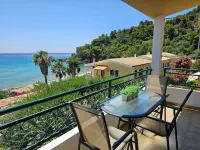 Corfu Glyfada Menigos Resort 2-5 - parking