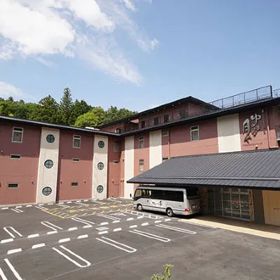 Yunohana Tsukiya Hotels near Kameyama Castle Town