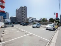 Albert Hotel - parking