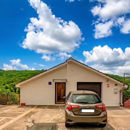 Studio Apartment Iva