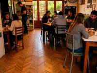 門多查艾斯塔星旅舍 西班牙廣場（Spain Square）附近的飯店