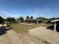 "Absolon" - 1.5km from the Sea - 4-stjärniga