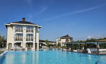 Vinea Resort & Spa