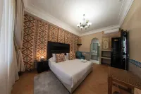 Riad Yacout - 4 Sao
