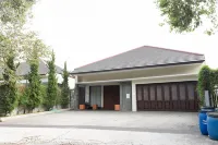 Radiance Hill View 10Br Villa with a Private Heated Swimming Pool - Private Pools